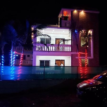 A2Zroomz Aarya Villa 4 Bhk Лонавла Екстер'єр фото